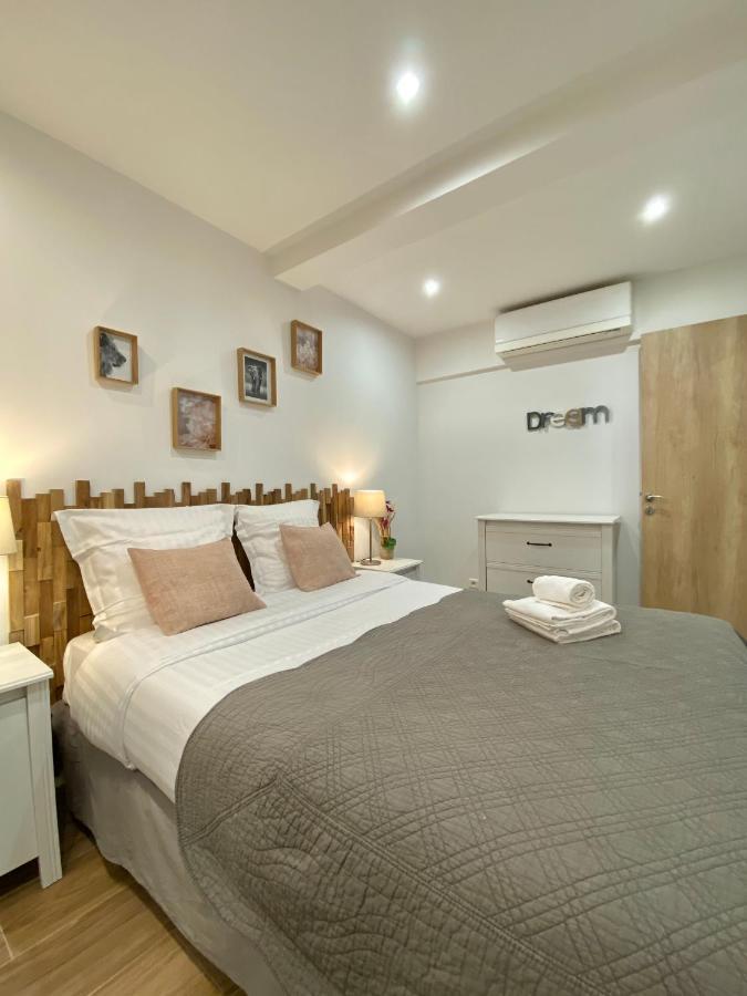 Le Rue Longue Apartment Menton Bagian luar foto